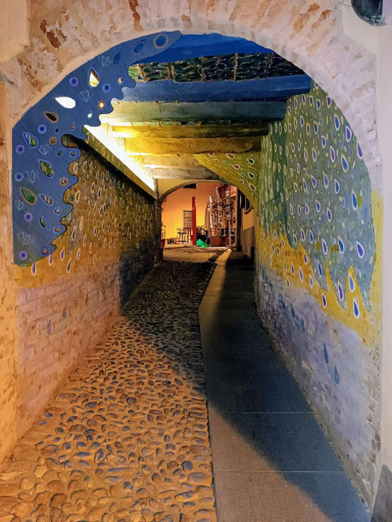Portico di Tristano e Isotta