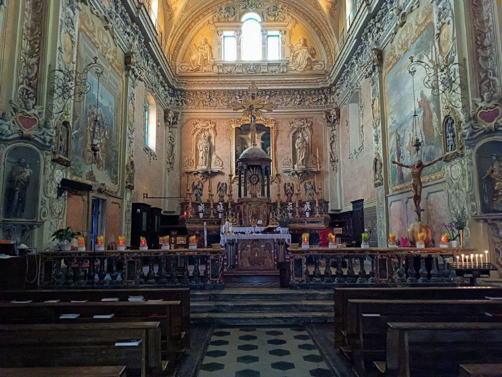 Chiesa Parrocchiale, interno
